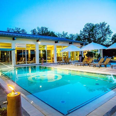 באד פיסינג Thermenhotel Quellenhof מראה חיצוני תמונה