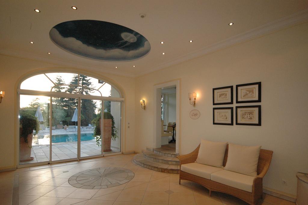 באד פיסינג Thermenhotel Quellenhof מראה חיצוני תמונה
