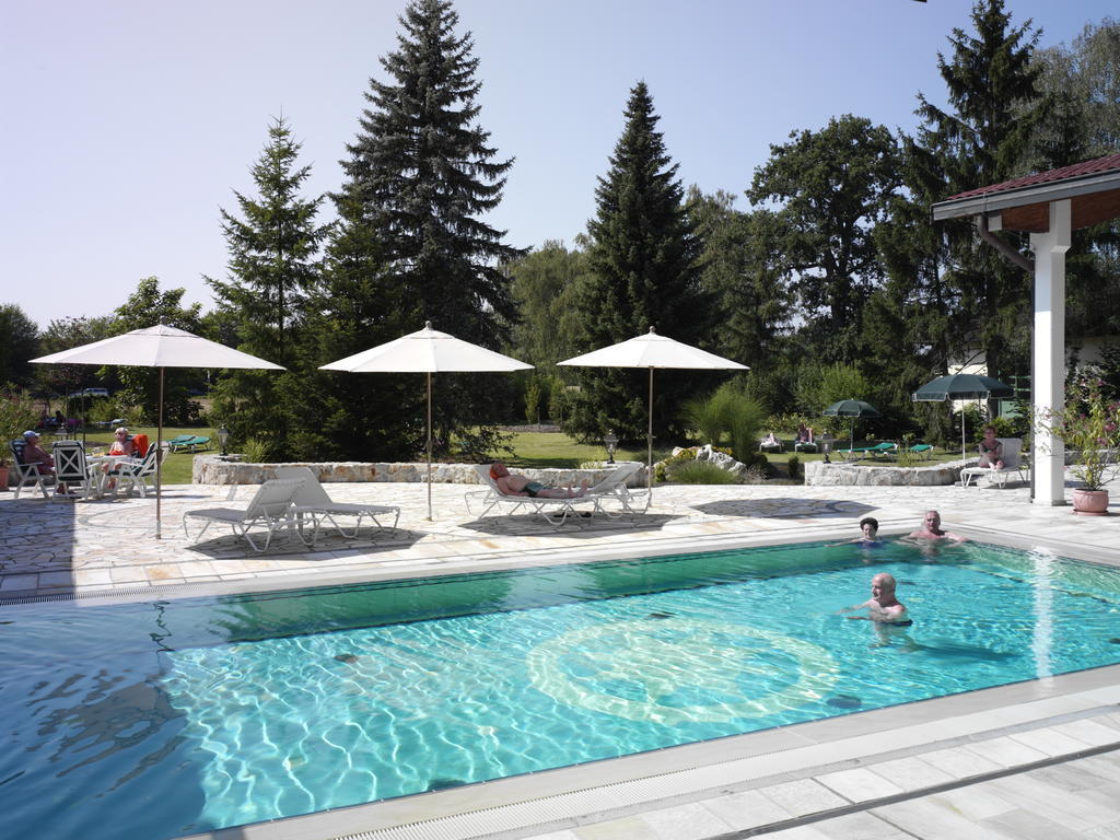 באד פיסינג Thermenhotel Quellenhof מראה חיצוני תמונה