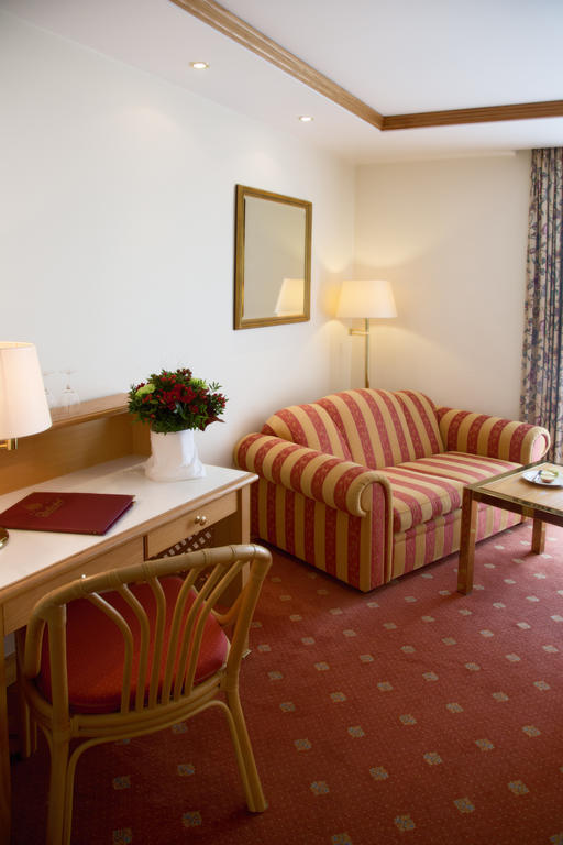 באד פיסינג Thermenhotel Quellenhof חדר תמונה