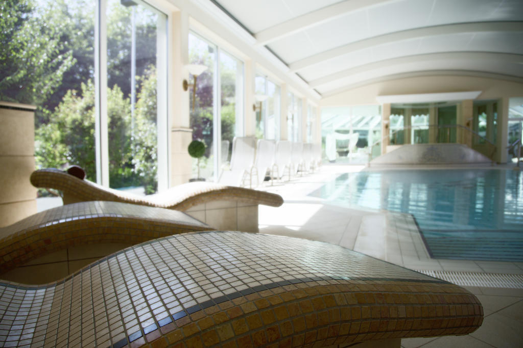 באד פיסינג Thermenhotel Quellenhof מראה חיצוני תמונה