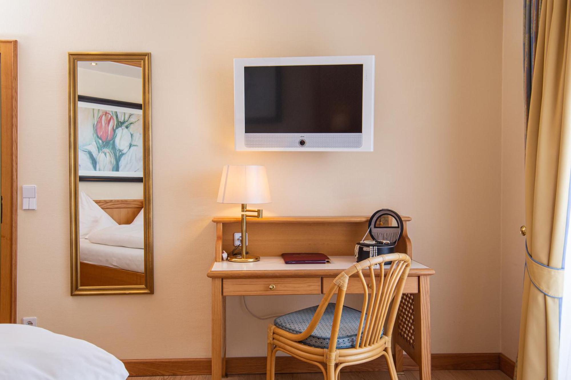 באד פיסינג Thermenhotel Quellenhof מראה חיצוני תמונה