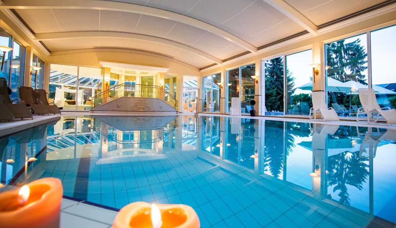 באד פיסינג Thermenhotel Quellenhof מראה חיצוני תמונה
